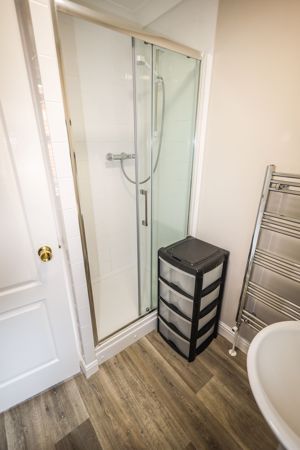 Photo 21- click for photo gallery